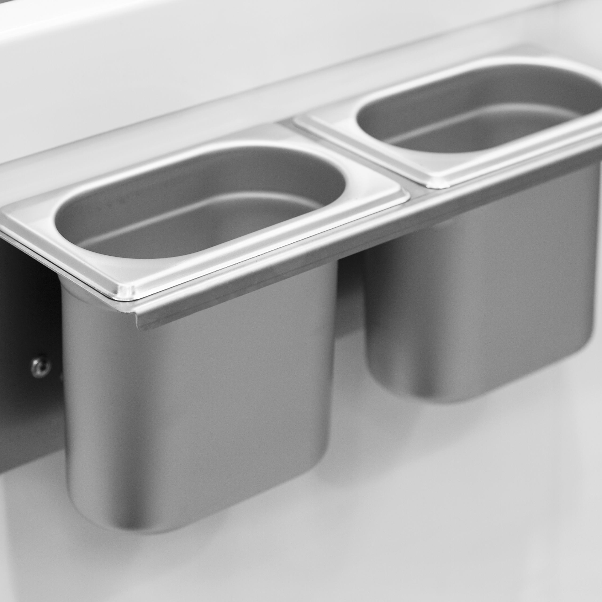 Scoop Ice Cream Display w/Baskets - Image 4